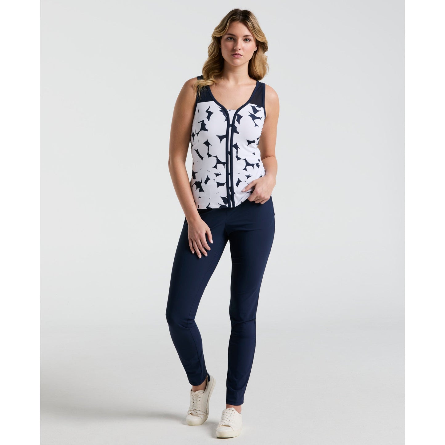 Original Penguin Women's Tennis Riviera Floral Print Tank Top In Black Iris(Womens Tennis Riviera Floral Print Tank Top Blue O1ksf032gg 417)