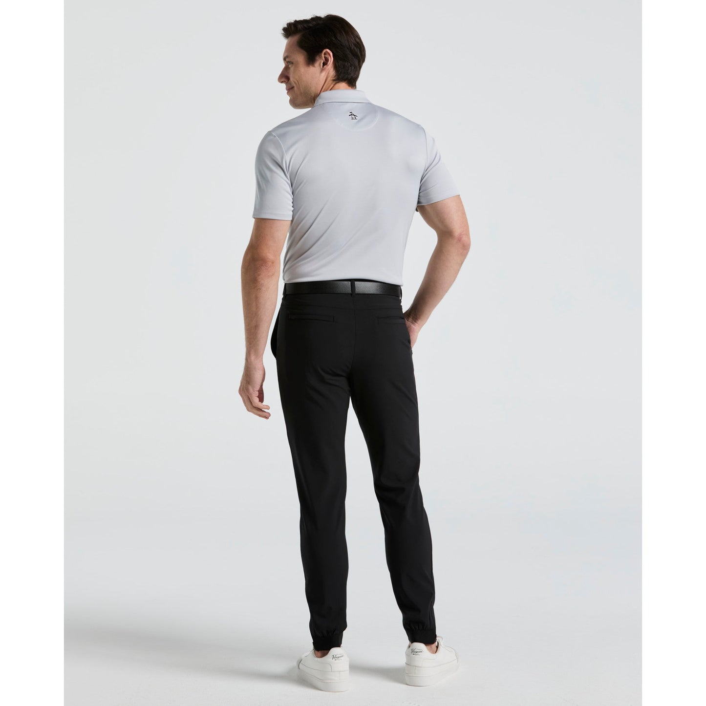 Original Penguin Flat Front Golf Jogger In Caviar(Flat Front Golf Jogger Black Ogbse076gg 001)